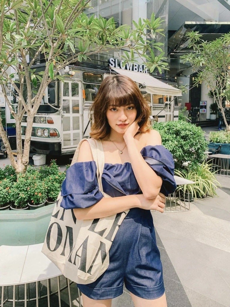 Thailand Gentlewoman Classic Niche Letter Shoulder Canvas Bag Commuter Tote Bag Shoulder Canvas Bag - Image 3